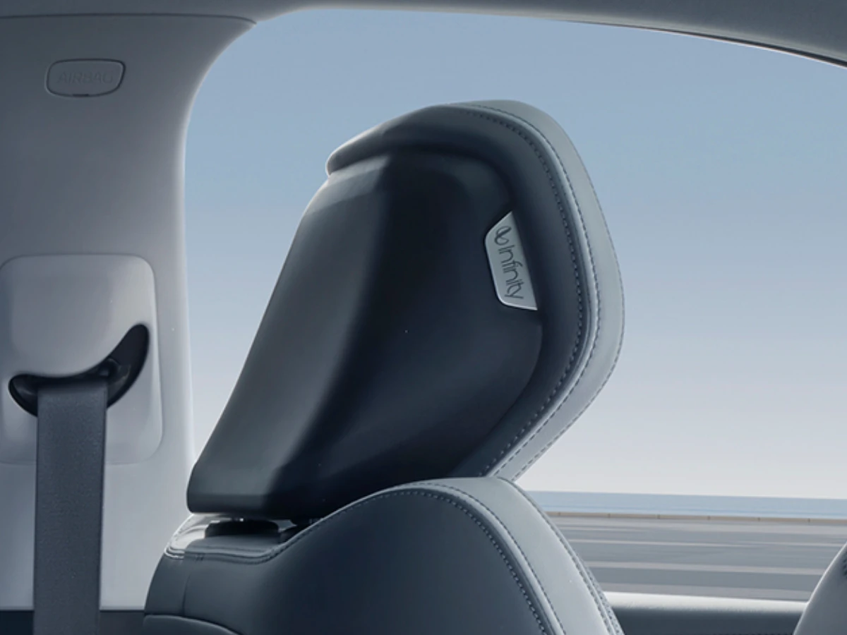 starray features 06 1200w