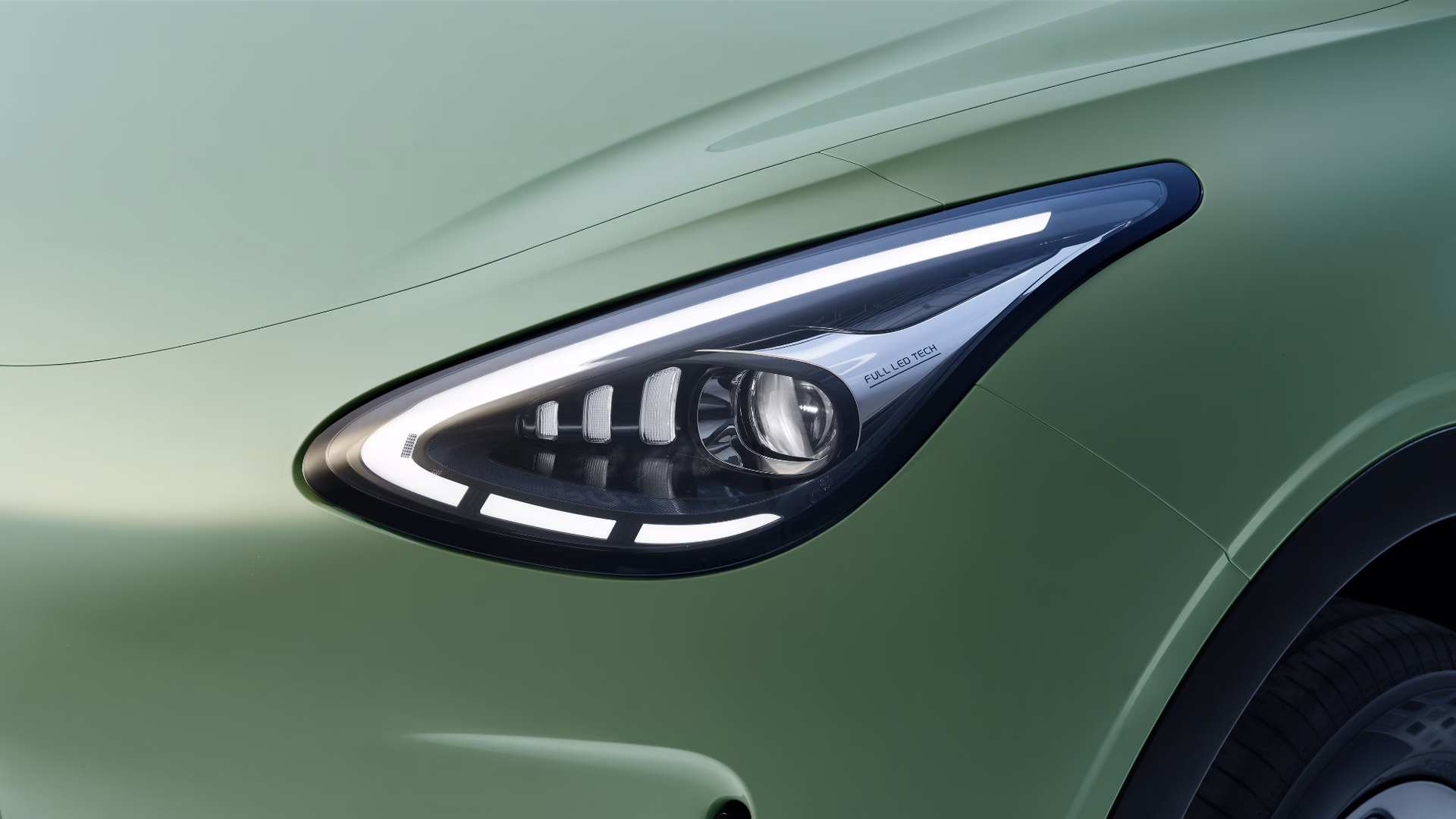 geely_e2_exterior_3_1920x1080